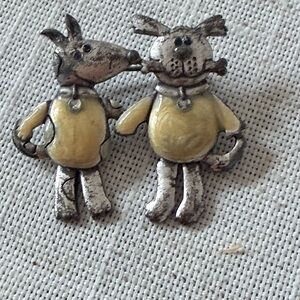 Vintage Animal Brooch  dogs . Rare